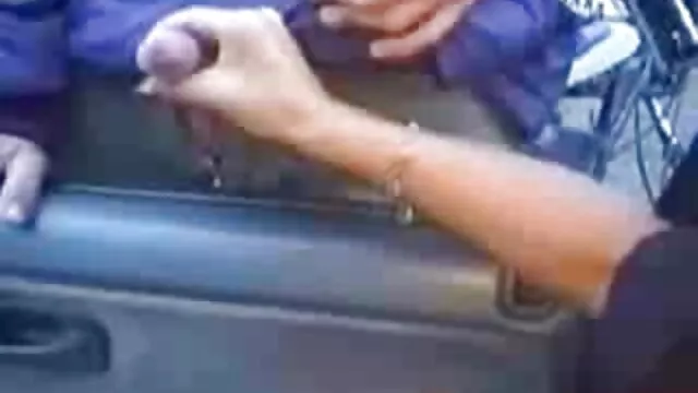Voracious dark haired ดู วีดีโอ เอ็ ก shemale with nice ass gets drilled